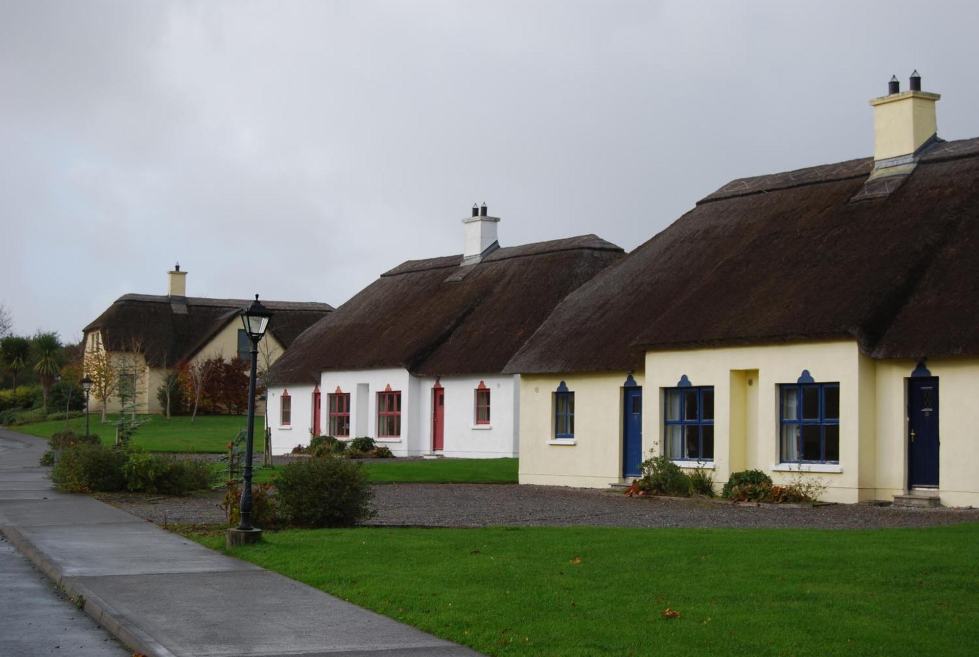 Old Killarney Cottages Exterior foto